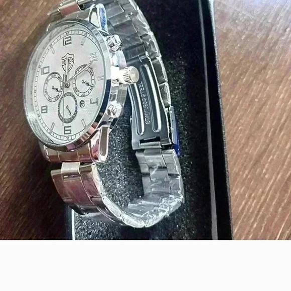 Silver Chronograph Men's Watch - Picture 1 of 4